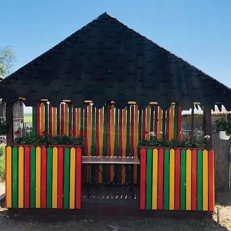 Hanul Pescarilor Mila Douazeci si Trei Ngoại thất bức ảnh